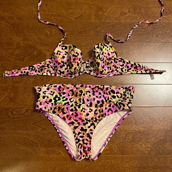 Leopard Print Bikini Set - Picture 1 of 5
